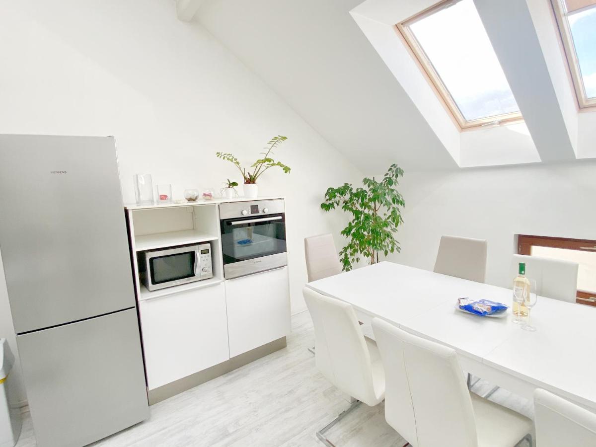 Loft With Rooftop And Free Parking In Garage Apartament *